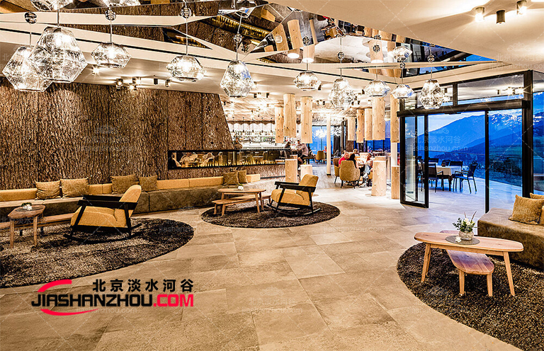 仿真樹皮酒店.jpg 仿真樹皮酒店.jpg