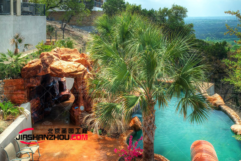 仿真假山.jpg 仿真假山.jpg