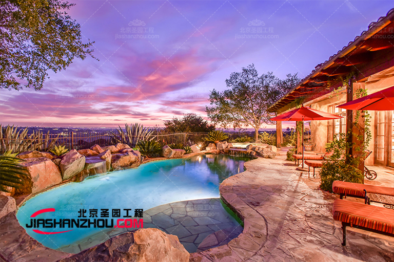 水泥假山.jpg 水泥假山.jpg