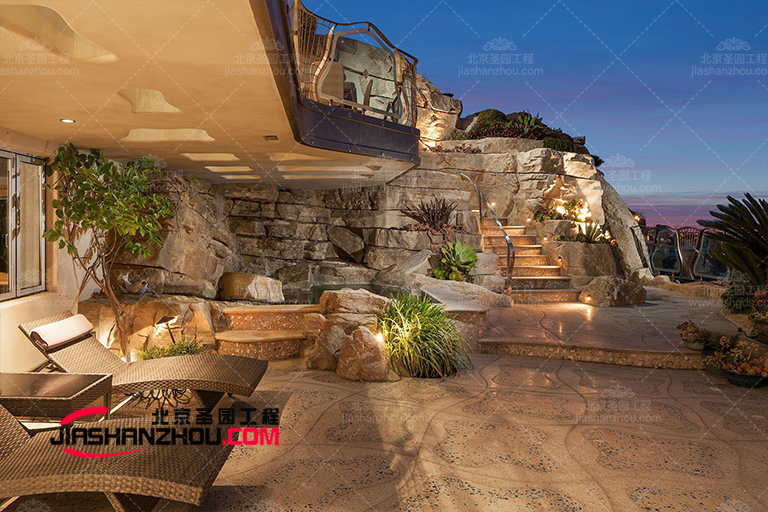 塑石假山.jpg 塑石假山.jpg