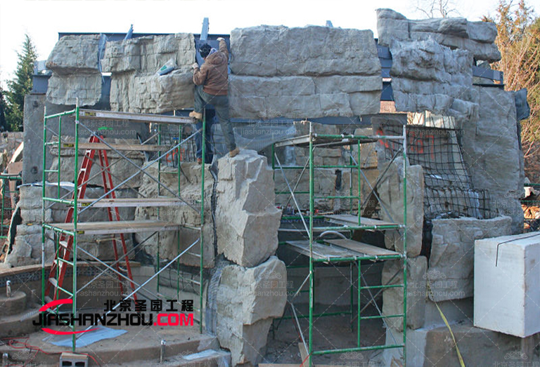 塑石假山.jpg 塑石假山.jpg