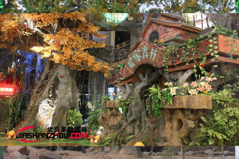 仿真樹的藝術(shù)奇跡.jpg 仿真樹的藝術(shù)奇跡.jpg