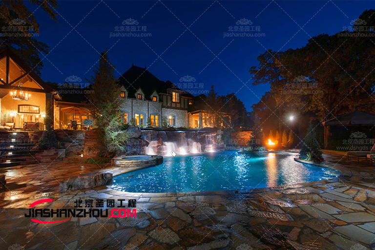 塑石假山.jpg 塑石假山.jpg