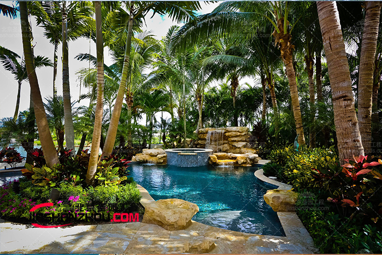 仿真假山.jpg 仿真假山.jpg